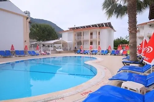 Karbel Beach Hotel Ölüdeniz 2*,