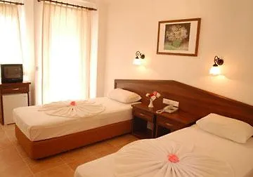 Karbel Beach Hotel Ölüdeniz 2*,
